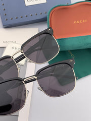 SQUARE METAL AND ACETATE SUNGLASSES G5637