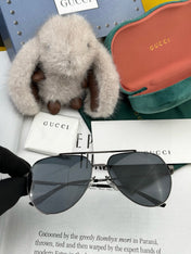 AVIATOR FRAME SUNGLASSES 575760 IN METAL