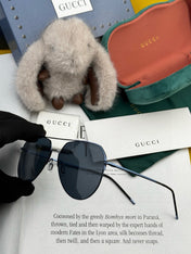 AVIATOR FRAME SUNGLASSES 575761 IN METAL