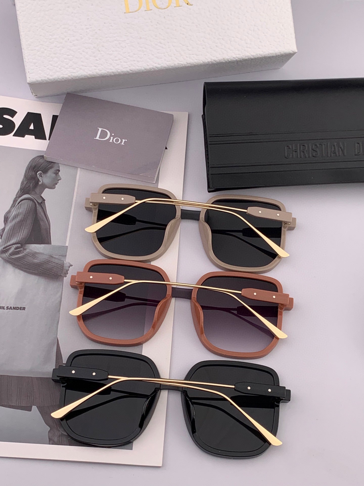 MONTAIGNE SUNGLASS D288 IN METAL