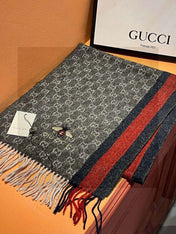 CHANEL 25S SCARF 190 IN CASHMERE 718529