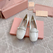 Floral White Loafer Shoes Sheepskin