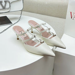 ROCKSTUD WISPY WHITE CALFSKIN MULE 60MM