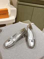 SWING HIGH PUMP 55 MM IN SILVER PATENT CALFSKIN