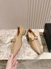 CC FLATS 25S IN BEIGE PATENT LEATHER
