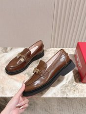 ROGER VIVIER 25S RANGERS CHAIN LOAFER IN DARK BROWN CALFSKIN