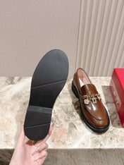 ROGER VIVIER 25S RANGERS CHAIN LOAFER IN DARK BROWN CALFSKIN