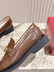 ROGER VIVIER 25S RANGERS CHAIN LOAFER IN DARK BROWN CALFSKIN