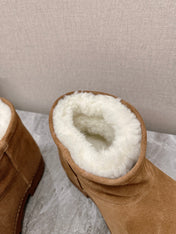 ALASKA BOOTIE IN CIDER BROWN SUEDE AND WOOL LINING