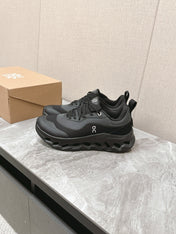 RUN SNEAKER IN BLACK SUEDE AND MESH FABRIC