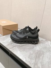 RUN SNEAKER IN BLACK SUEDE AND MESH FABRIC