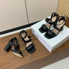 THREE-STRAP HIGH-HEELED EMBROIDERED SANDALS BLACK