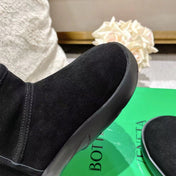 SNAP MINI ANKLE BOOTS IN BLACK SUEDE AND SHEARLING LINING
