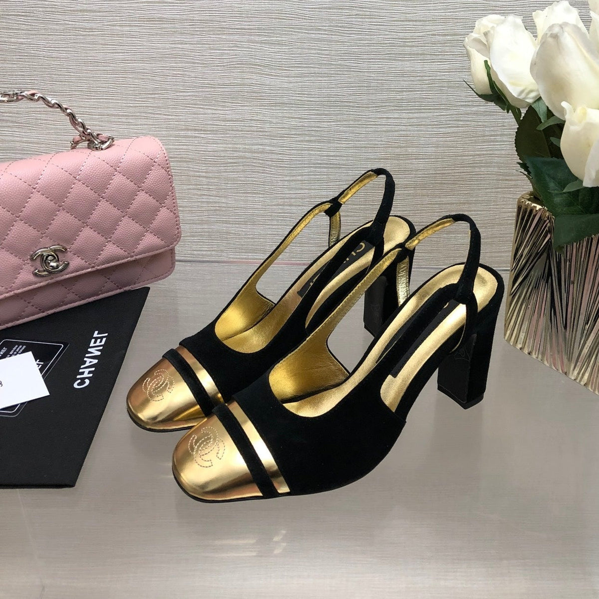 HIGH SLINGBACKS IN BLACK SUEDE AND GOLDEN LAMBSKIN