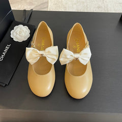BALLET FLAT DARK CREAM LAMBSKIN WITH WHITE BOW