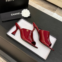 PEEP TOE MULE 85MM IN WINE RED PATENT CALFSKIN