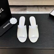 PEEP TOE MULE 85MM IN WHITE PATENT CALFSKIN