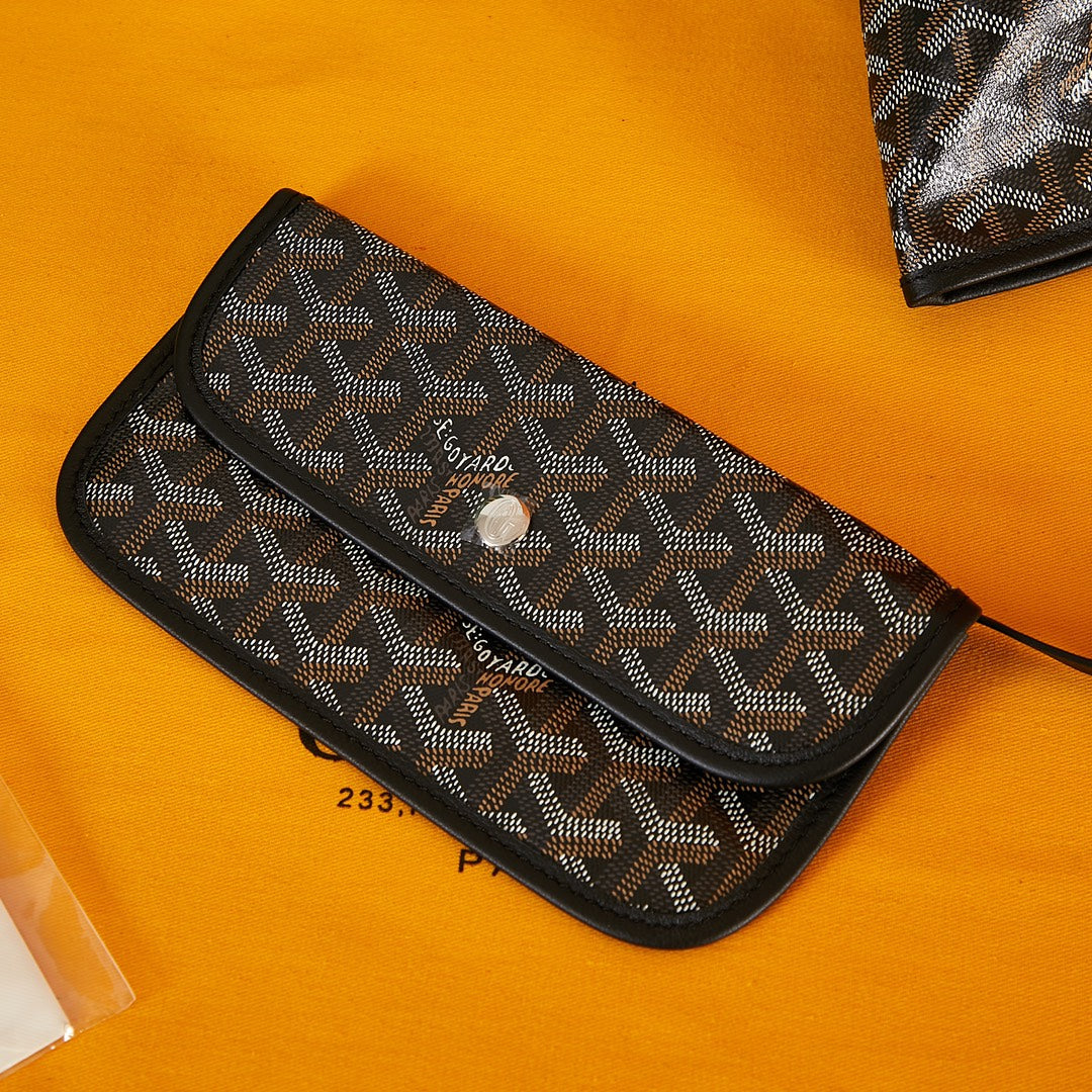 SAINT LOUIS PM 34 IN BLACK GOYARDINE CANVAS AND CALFSKIN