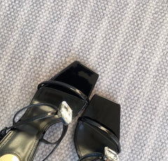 HIGH MULES WITH GEM IN BLACK GLOSSY CALFSKIN