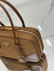 MEDIUM TOP HANDLE BAG 30 IN CHERRY WOOD NYLON AND CALFSKIN TRIM