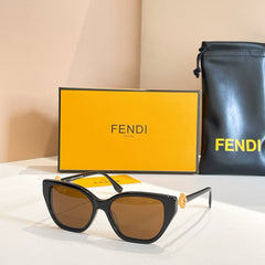 OVERSIZED FF DIAMONDS SQUARE FRAME SUNGLASSES FE50100 IN ACETATE