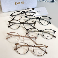 MONTAIGNE SUNGLASS CD S17F IN ACETATE