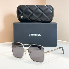 SQUARE SUNGLASSES CH4288Q IN METAL