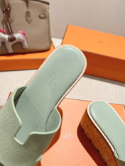 HM 25S HIGH WEDGE SANDALS IN SOFT MINT GREEN LAMBSKIN STYLE 28
