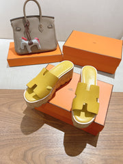 HM 25S HIGH WEDGE SANDALS IN DARK YELLOW LAMBSKIN STYLE 27