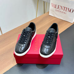 VALENTINO 25S SNEAKERS IN BLACK LAMBSKIN
