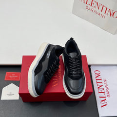 VALENTINO 25S RUNBOOT SNEAKERS IN BLACK SUEDE AND LAMBSKIN