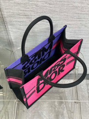 BOOK TOTE 36 IN CERISE RED MIX MINSK PURPLE CANVAS 226510