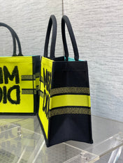 MEDIUM BOOK TOTE 36 IN COLORFUL CANVAS 226513