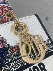 DIOR 25S SMALL LADY D-LITE BAG 24 IN WHITE RED DIOR STAR EMBROIDERY