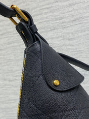 DIOR 25S VOYAGE BAG 34 IN BLACK FLAT MACROCANNAGE GRAINED CALFSKIN