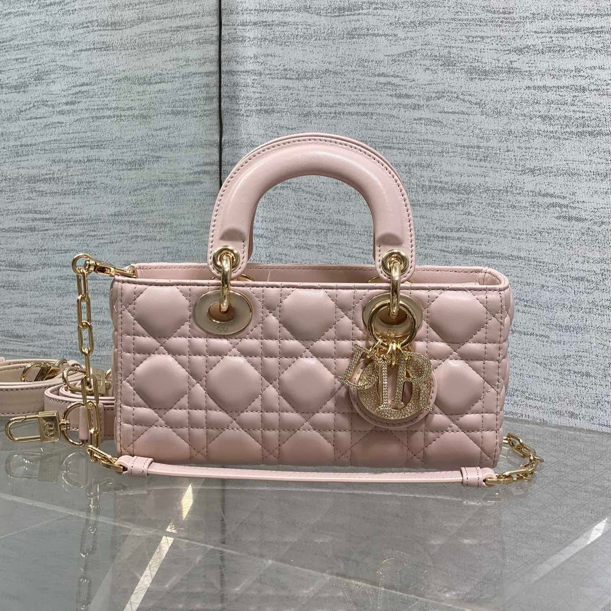 DIOR 25S SMALL LADY D‑JOY BAG 22 IN BABY PINK CALFSKIN GOLD HARDWARE
