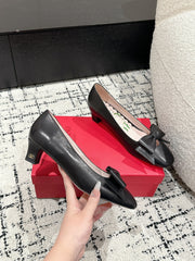 VLTN HIGH HEEL 25S 40 MM IN BLACK CALFSKIN WITH BOW