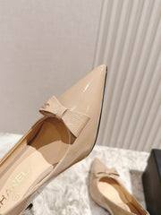 CC HIGH HEEL PUMPS 25S IN BEIGE LAMBSKIN WITH BOW ATTACHED