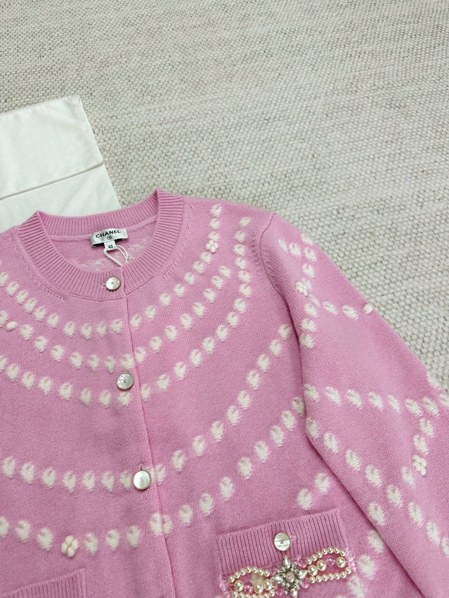 CHANEL CARDIGAN STYLE 102