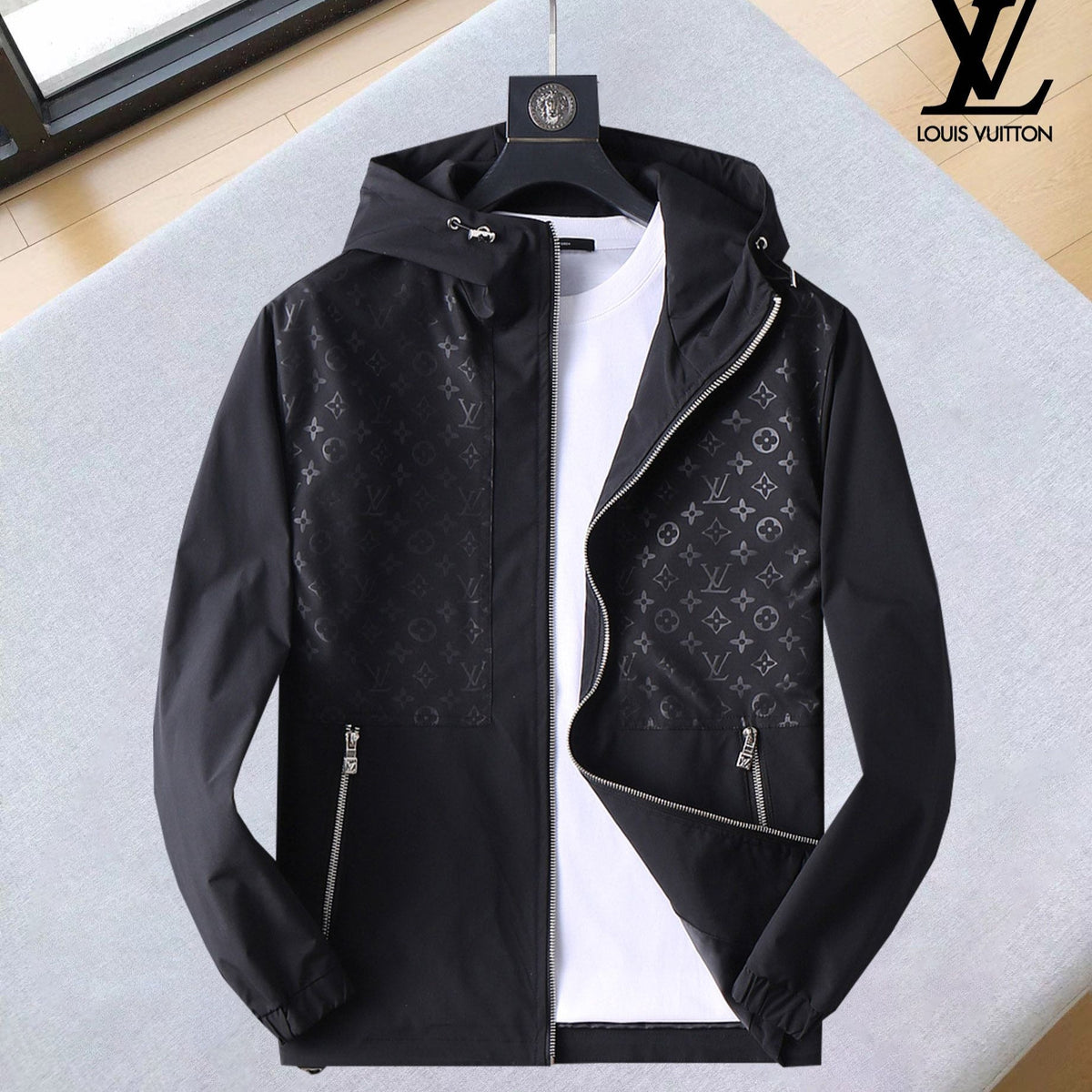 LV HOODED JACKET BLACK MONOGRAM 239039