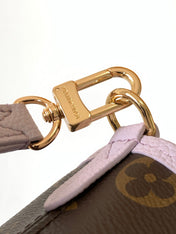 LV 25S NEVERFULL BANDOULIÈRE INSIDE OUT BB 24 IN LIGHT PURPLE AND BROWN CALFSKIN