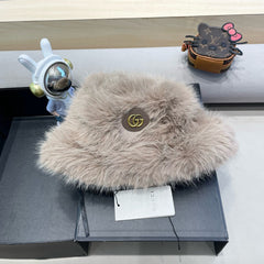 BUCKET HAT IN KHAKI BROWN FOX FUR 404749