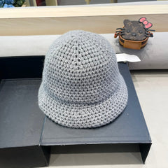 KNITTED BUCKET HAT IN STEEL GRAY WOOL 413396