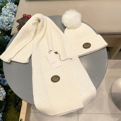 SET SCARF AND HAT IN WHITE WOOL 414780