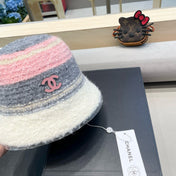 BUCKET HAT IN COLORFUL FLEECE 421128