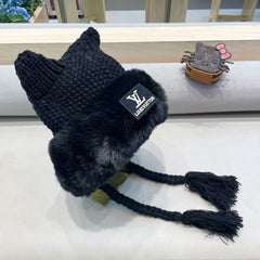 KNITTED BEANIE HAT IN BLACK WOOL WITH JAPANESE CAT EARS 421256