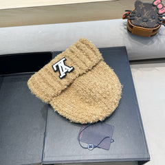 KNITTED BEANIE HAT IN CAMEL BEIGE WOOL 421266