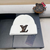 KNITTED BEANIE HAT IN WHITE FLEECE AND WOOL 426209