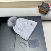 KNITTED BEANIE HAT IN GRAY WOOL 426216