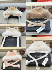 BEANIE HAT IN CAMEL BROWN LAMB FUR 426238